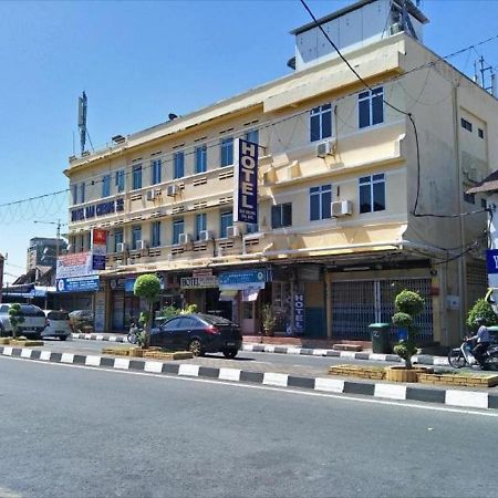 Oyo 90743 Hotel Ban Cheong Kangar Eksteriør bilde
