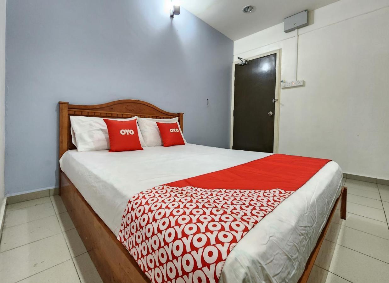 Oyo 90743 Hotel Ban Cheong Kangar Eksteriør bilde