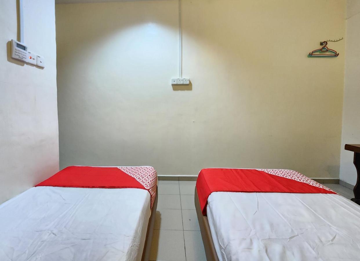 Oyo 90743 Hotel Ban Cheong Kangar Eksteriør bilde