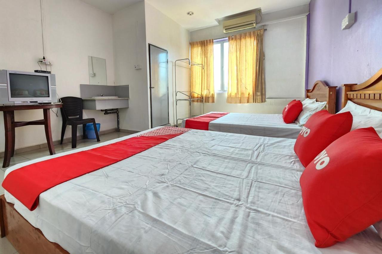 Oyo 90743 Hotel Ban Cheong Kangar Eksteriør bilde
